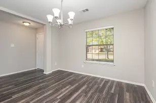 2871 Park Pl Dr, Grand Prairie, TX 75052 - Photo 3