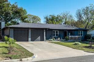 2005 Milam St, Fort Worth, TX 76112 - Photo 3