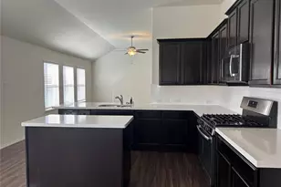 2105 Alamandine Ave, Aubrey, TX 75078 - Photo 11