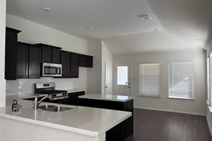 2105 Alamandine Ave, Aubrey, TX 75078 - Photo 5