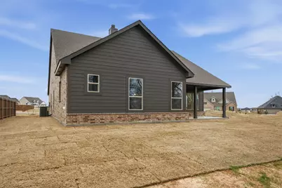 1132 Trinity Drive, Springtown, TX 76082 - Photo 9