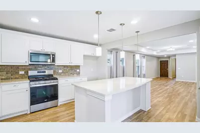 9301 Riverlight Road, McKinney, TX 75071 - Photo 17