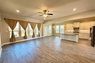 3476 Evergreen Wy, Grand Prairie, TX 76065 - Photo 5