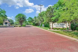 1068 Brazos Bluff Dr, China Spring, TX 76633 - Photo 37