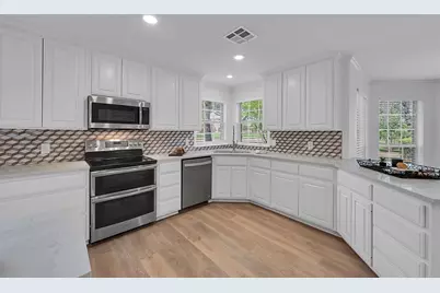 1068 Brazos Bluff Drive, China Spring, TX 76633 - Photo 13