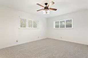 11045 Carissa Dr, Dallas, TX 75218 - Photo 23