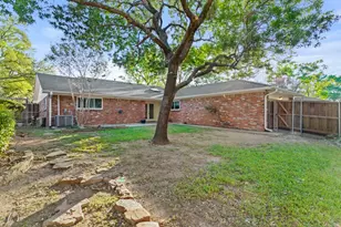 11045 Carissa Dr, Dallas, TX 75218 - Photo 37