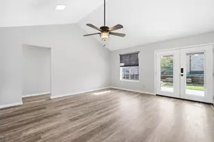 118 Black Forest Dr, Weatherford, TX 76086 - Photo 3