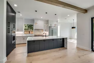 3842 Eaton Dr, Dallas, TX 75220 - Photo 9