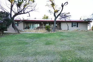 1010 W Moss St, Eastland, TX 76448 - Photo 7