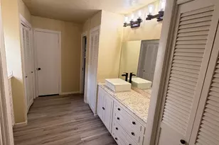 1010 W Moss St, Eastland, TX 76448 - Photo 9