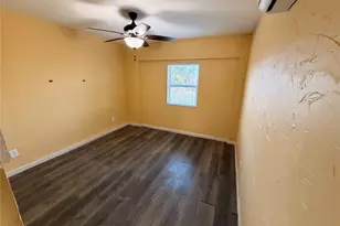 1010 W Moss St, Eastland, TX 76448 - Photo 29