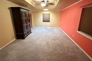 1010 W Moss St, Eastland, TX 76448 - Photo 11