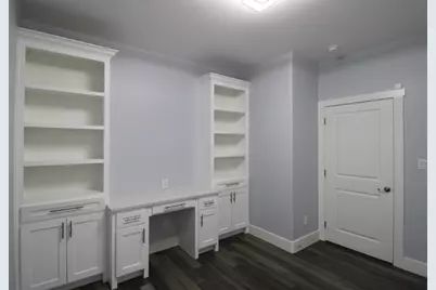 2055 Angelina Drive #H, Dallas, TX 75212 - Photo 13