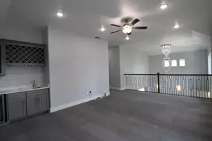 2055 Angelina Dr, Dallas, TX 75212 - Photo 23