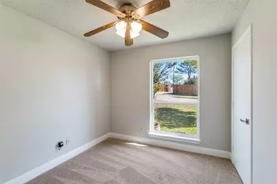 1301 Cedarcrest Drive, Mesquite, TX 75149 - Photo 9