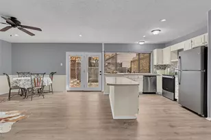 3013 Bent Tree Ln, Bedford, TX 76021 - Photo 11