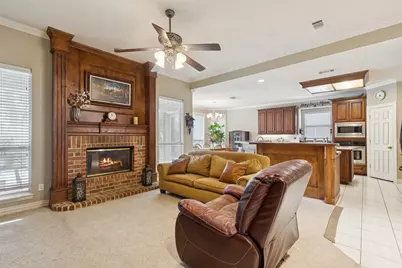 1625 Oak Creek Drive, Hurst, TX 76054 - Photo 9