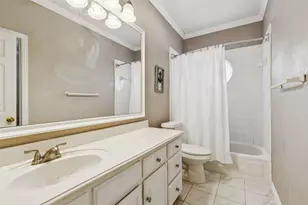 1625 Oak Creek Dr, Hurst, TX 76054 - Photo 25