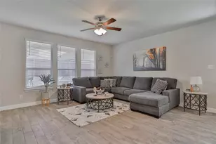 1045 Kirkham Wy, Fort Worth, TX 76247 - Photo 9