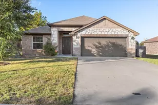 1563 Reynolds St, Lancaster, TX 75134 - Photo 1