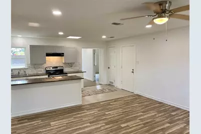100 Burl Street, Corinth, TX 76208 - Photo 5