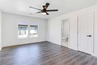 4204 Avenue H, Fort Worth, TX 76105 - Photo 13