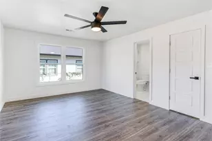 4204 Avenue H, Fort Worth, TX 76105 - Photo 13