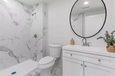 4204 Avenue H, Fort Worth, TX 76105 - Photo 17