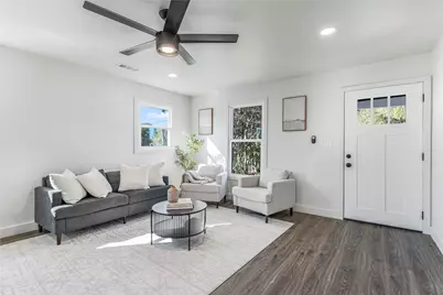 4204 Avenue H, Fort Worth, TX 76105 - Photo 5