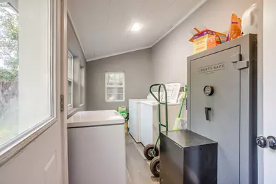 1220 W Arlington Avenue, Fort Worth, TX 76110 - Photo 31