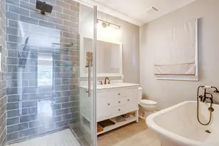 1220 W Arlington Ave, Fort Worth, TX 76110 - Photo 23