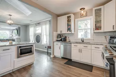 1220 W Arlington Avenue, Fort Worth, TX 76110 - Photo 17