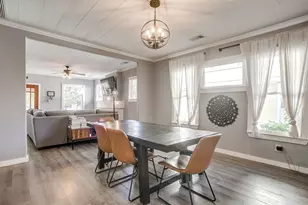 1220 W Arlington Ave, Fort Worth, TX 76110 - Photo 13