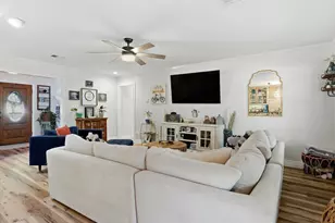 8833 Arbor Crest Ct, Fort Worth, TX 76179 - Photo 5