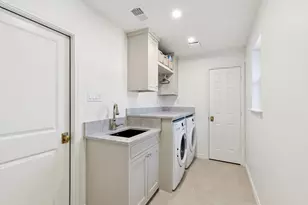 5723 Twin Brooks Dr, Dallas, TX 75252 - Photo 13