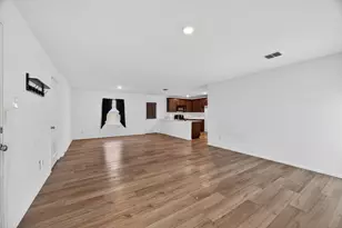 2732 Evening Side Ct, Fort Worth, TX 76179 - Photo 9