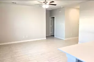 109 Trinity St, Grandview, TX 76050 - Photo 5