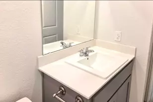 109 Trinity St, Grandview, TX 76050 - Photo 11