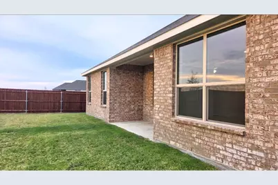 109 Trinity Street, Grandview, TX 76050 - Photo 15