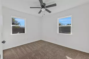 7002 Troy Glen Dr, Dallas, TX 75241 - Photo 23