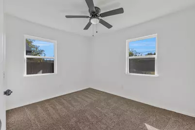 7002 Troy Glen Drive, Dallas, TX 75241 - Photo 23