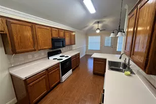 940 Santa Fe Dr, Saginaw, TX 76131 - Photo 11