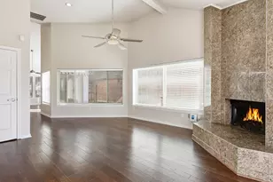 404 Sheridan Trail, Irving, TX 75063 - Photo 9