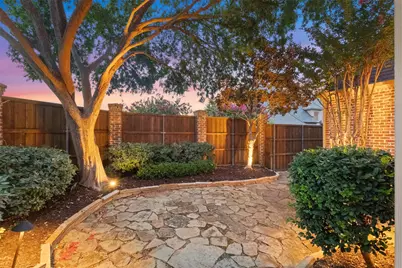 5025 Castle Creek Court, Plano, TX 75093 - Photo 5