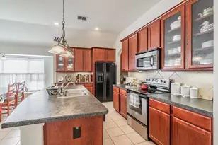 8100 Laurel Oak Dr, Fort Worth, TX 76131 - Photo 7