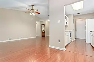 1509 Hunting Green Dr, Fort Worth, TX 76134 - Photo 3