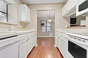 1509 Hunting Green Dr, Fort Worth, TX 76134 - Photo 7