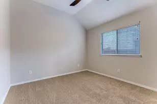 15832 Badger Creek Ln, Fort Worth, TX 76177 - Photo 9