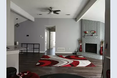 5002 Prairieview Court S, Arlington, TX 76017 - Photo 3